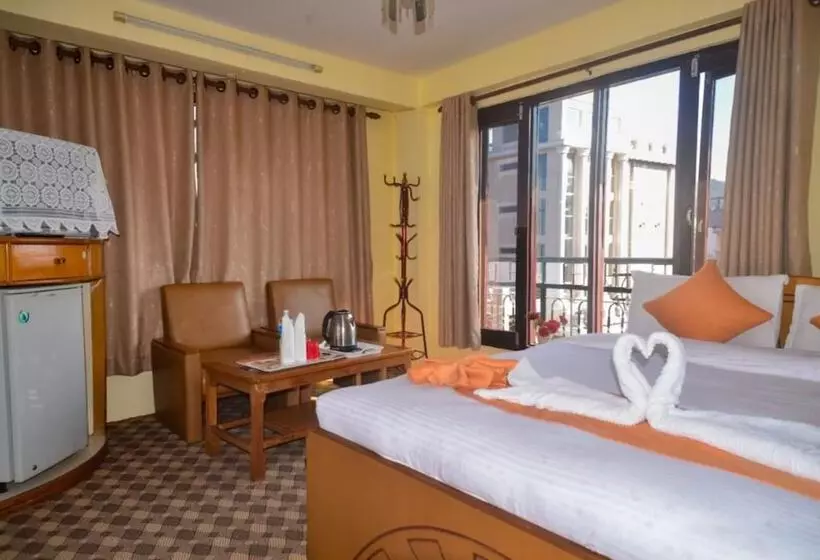 هتل Travel Inn