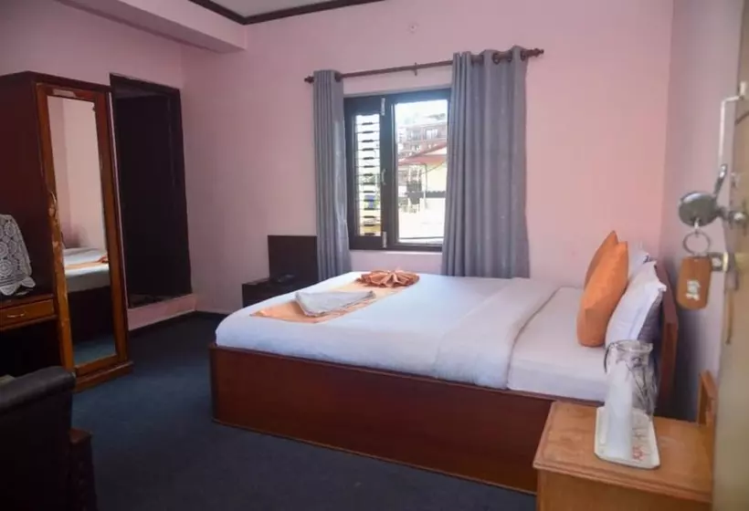 هتل Travel Inn