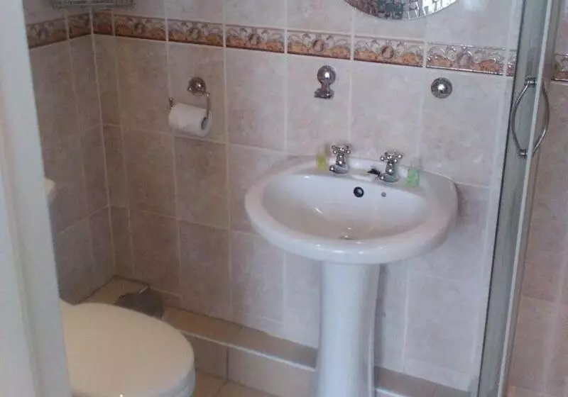 هتل Tropics Beach