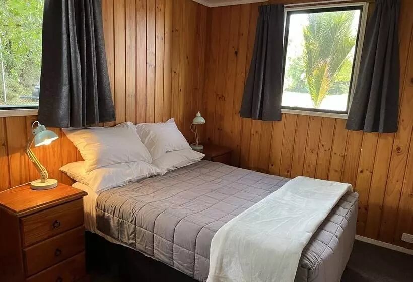 호텔 Whanganui River Top 10 Holiday Park