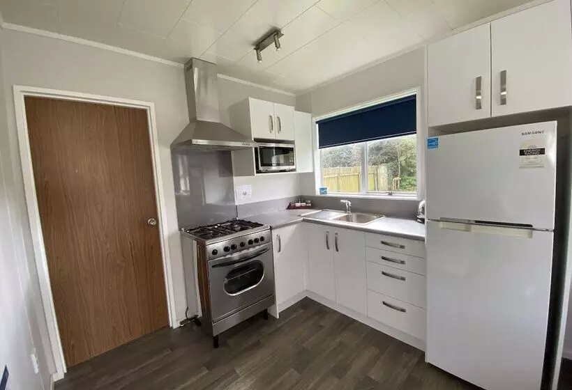 호텔 Whanganui River Top 10 Holiday Park