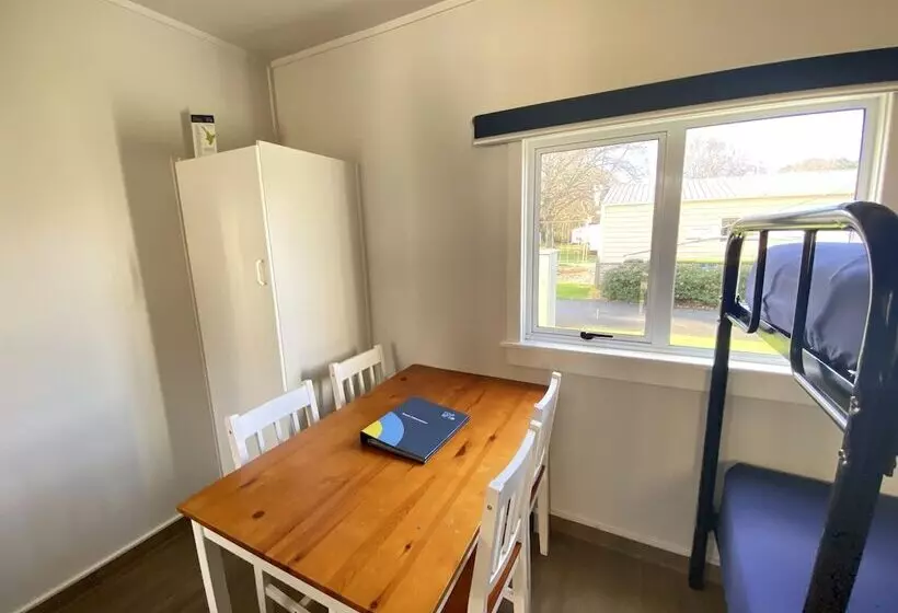 호텔 Whanganui River Top 10 Holiday Park