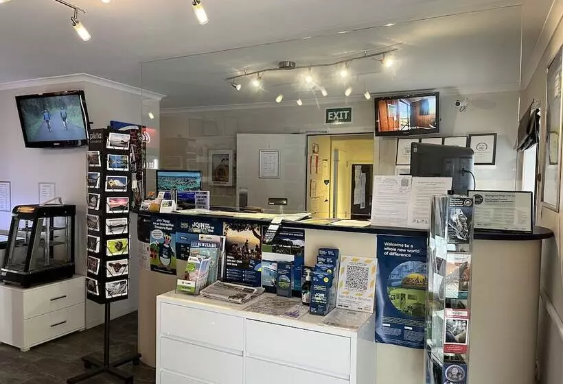 호텔 Whanganui River Top 10 Holiday Park