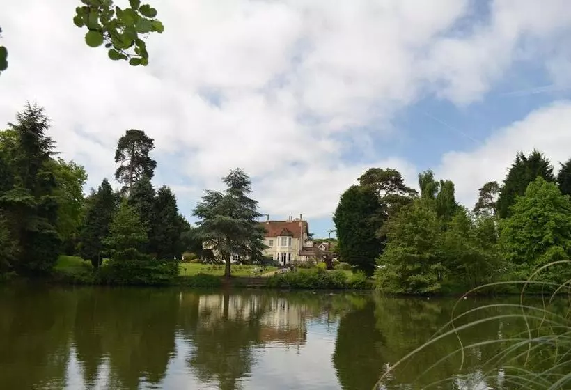 Hotel Worplesdon Place