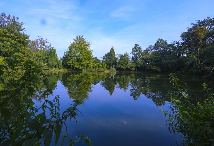 호텔 Worplesdon Place