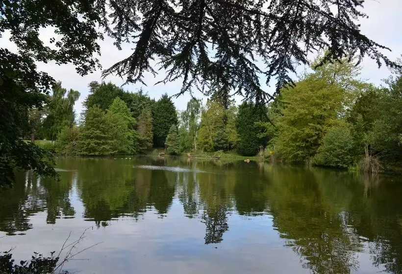 Hotel Worplesdon Place