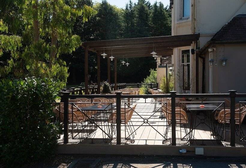 호텔 Worplesdon Place