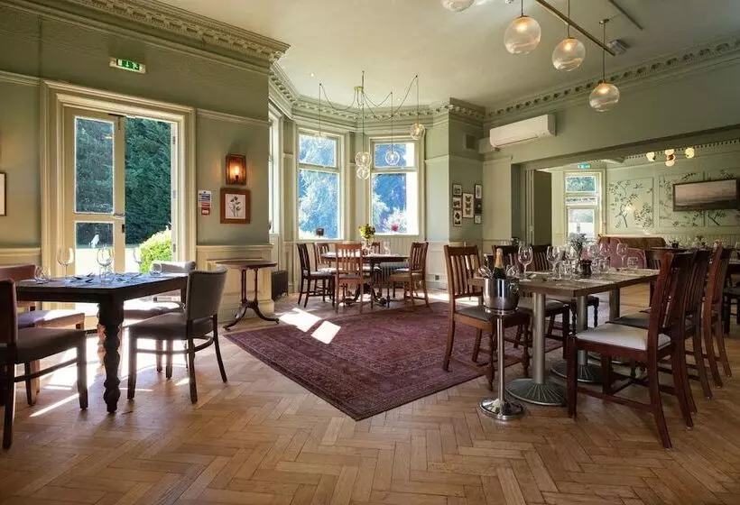Hotel Worplesdon Place