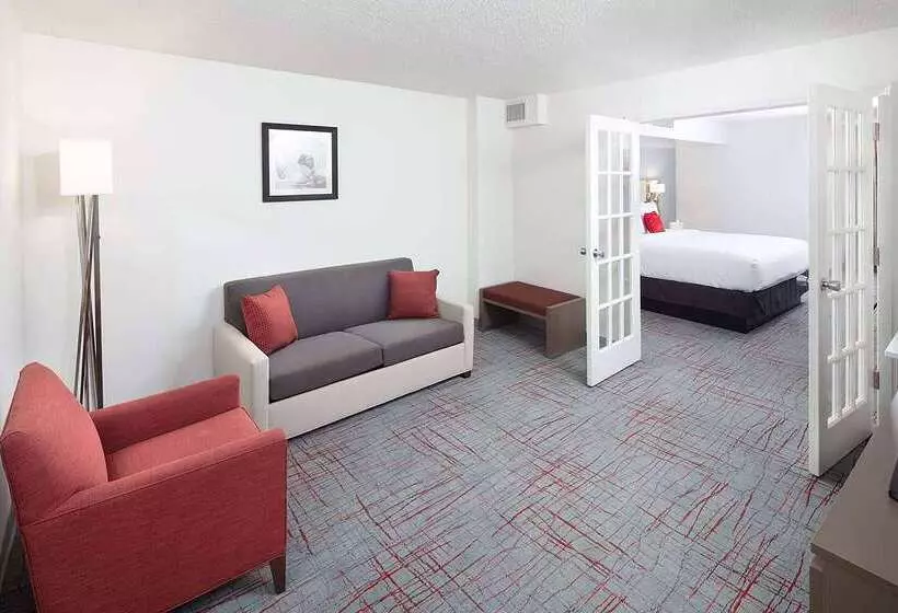 ホテル Wyndham Garden Columbia Ft Jackson
