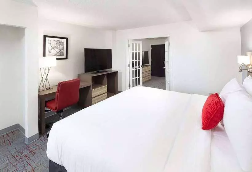 ホテル Wyndham Garden Columbia Ft Jackson