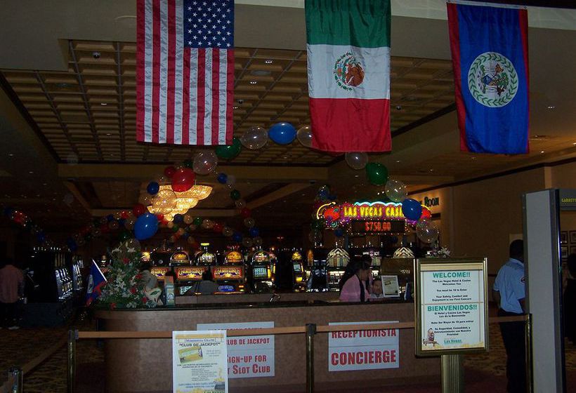 בית מלון כפרי Las Vegas  & Casino