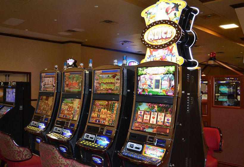 בית מלון כפרי Las Vegas  & Casino