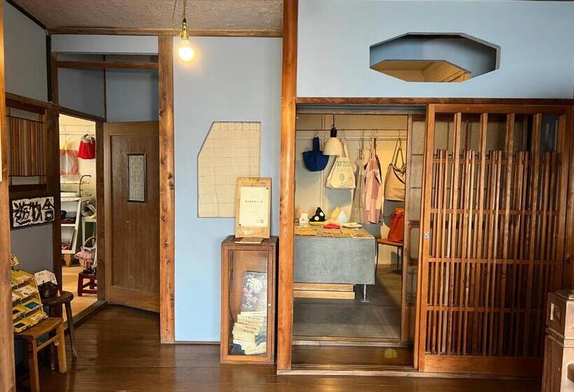 פנסיון Mojiko Guesthouse Porto