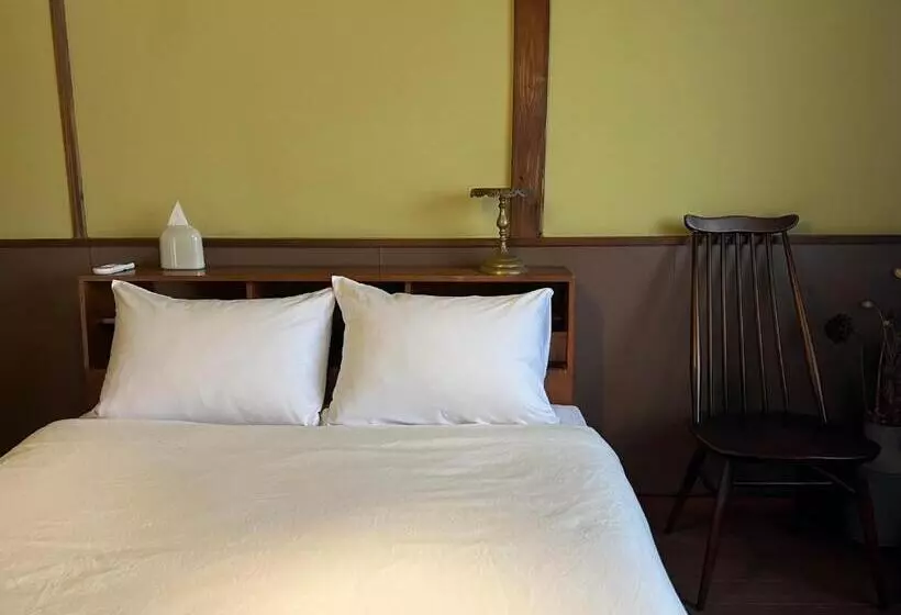 Majatalo Mojiko Guesthouse Porto