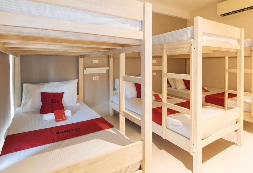 Reddoorz At Laiya Vivo Hotel Batangas