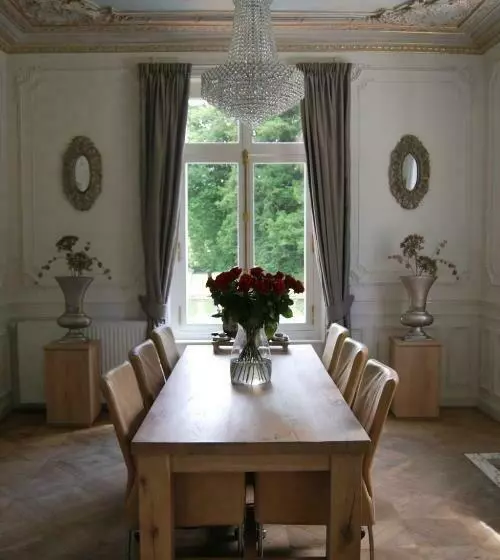 ベッドアンドブレックファースト Chateau Sourliavoux, Appartement En Chambres D Hôtes