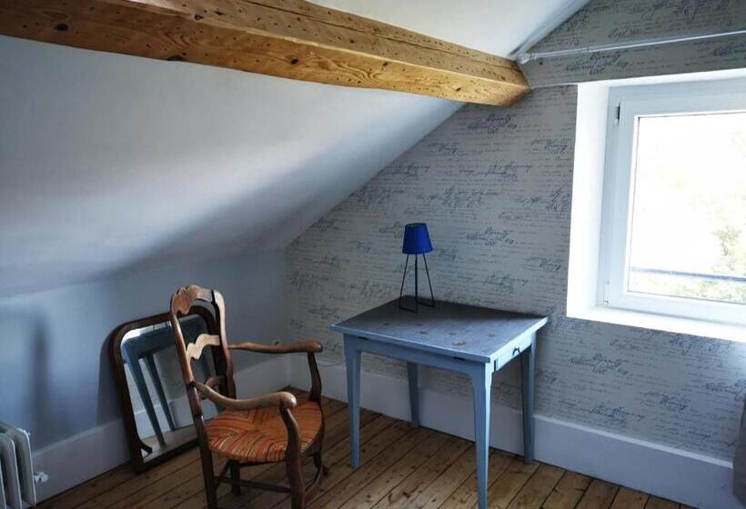 Bed and Breakfast Le Clos De La Borde, Chambre Bleue