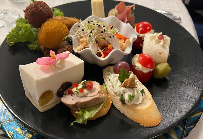 Domeniul Valea Lupilor  Pensiunea Valea Cu Struti