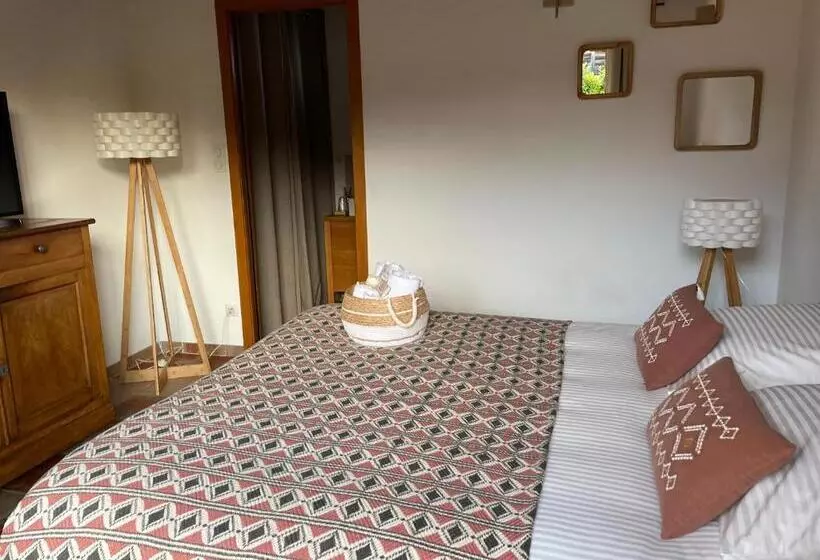 Majatalo L Alivetu, Chambres D Hôtes