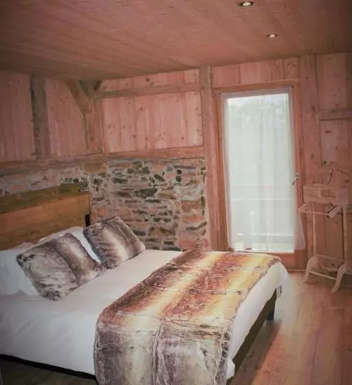 Majatalo Les Chalets De Ludran