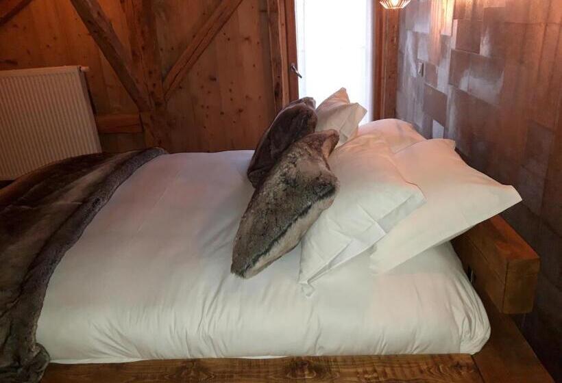 Пансион Les Chalets De Ludran