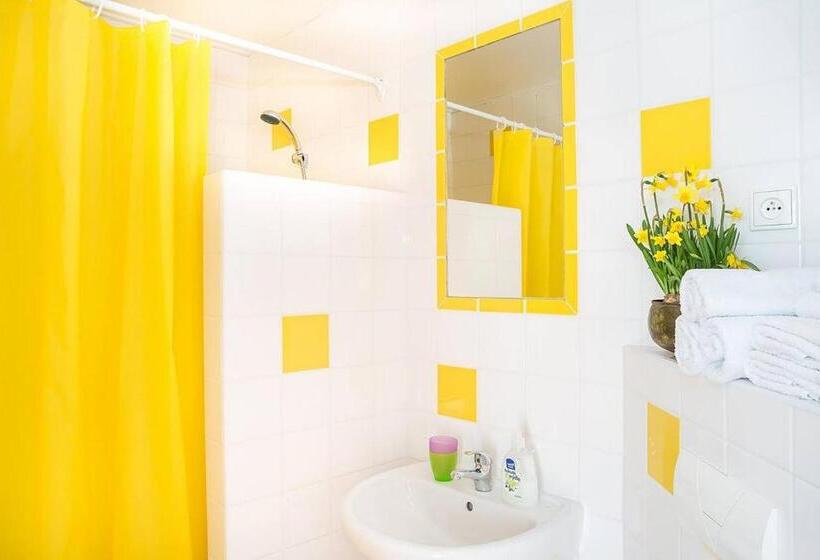 פנסיון Penzion Zeeman