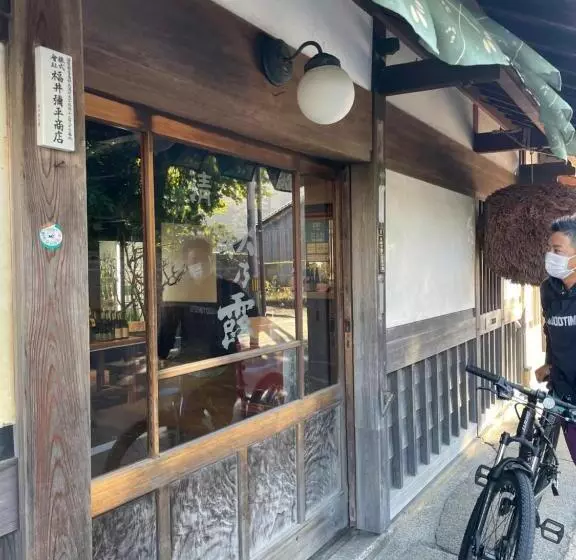 Retkeilymaja Gypsy Takashima