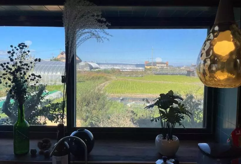 Retkeilymaja Gypsy Takashima