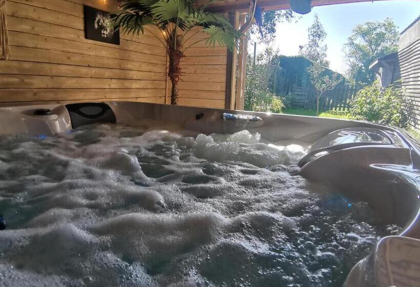 Entre Monts Et Collines B&b Et Spa En Option