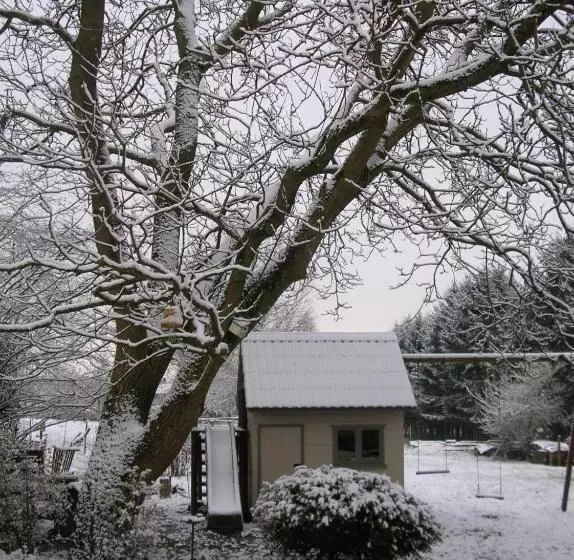 ベッドアンドブレックファースト A L Ombre Du Noyer