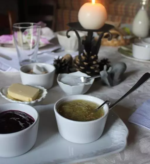 ベッドアンドブレックファースト A L Ombre Du Noyer