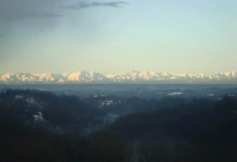 ベッドアンドブレックファースト Al Mobile Antico