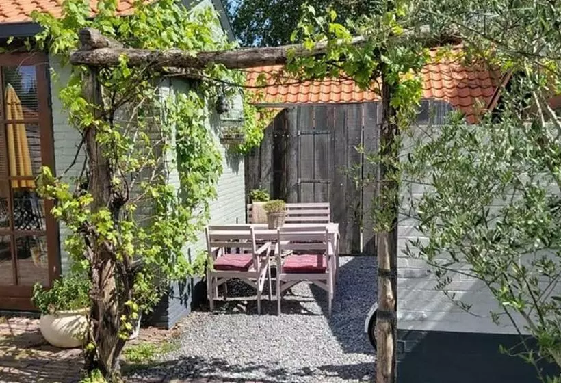 Aamiaismajoitus (B&B) Bed & Bentwoud