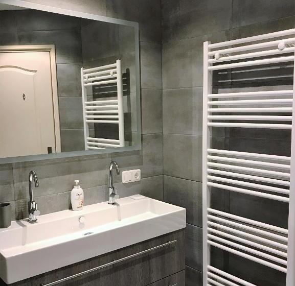 צימר Bed En Breakfast De Houtwiel