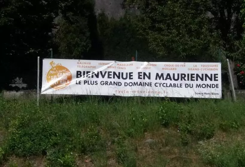 ベッドアンドブレックファースト Chambre D Hôtes Barnabas