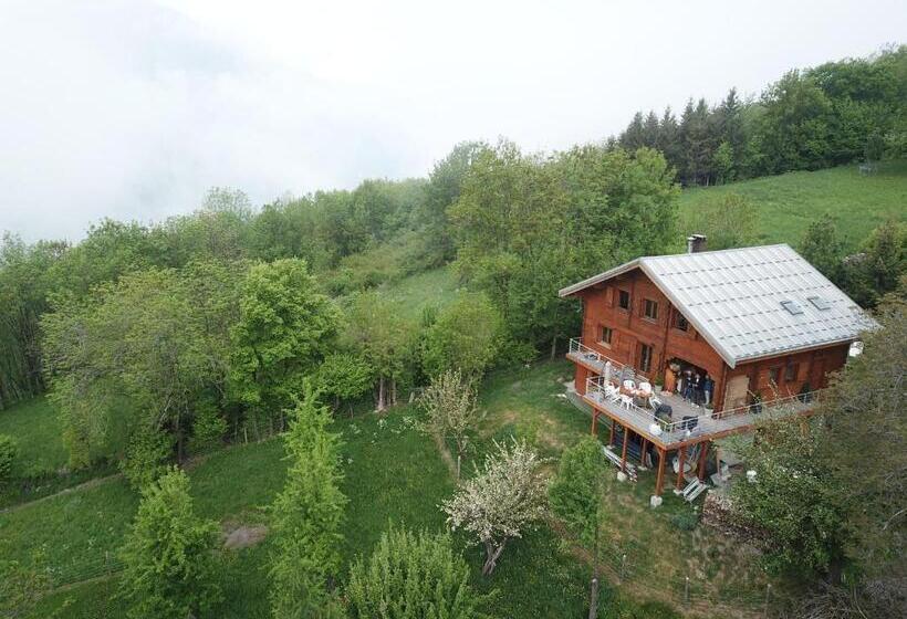 تختخواب و صبحانه Chambre D Hôtes Barnabas