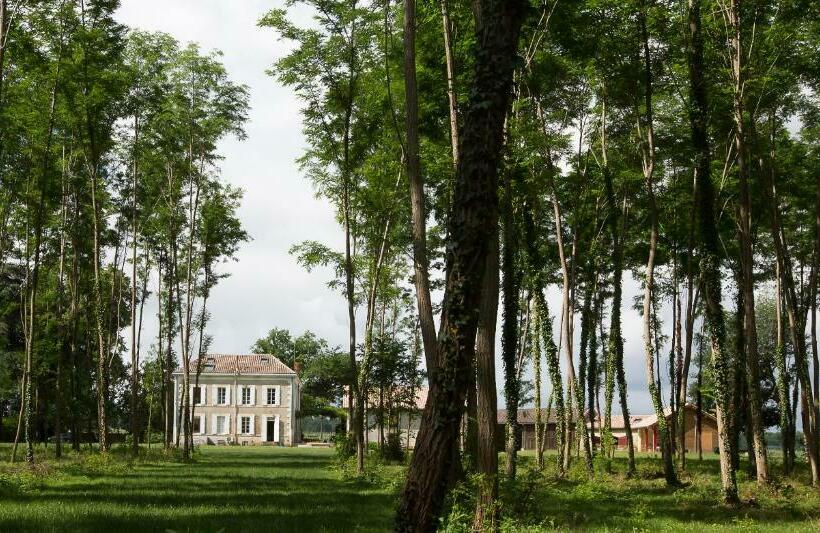 مبيت وإفطار Domaine Cazenave