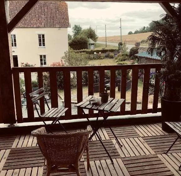 ベッドアンドブレックファースト Gîte De La Cour