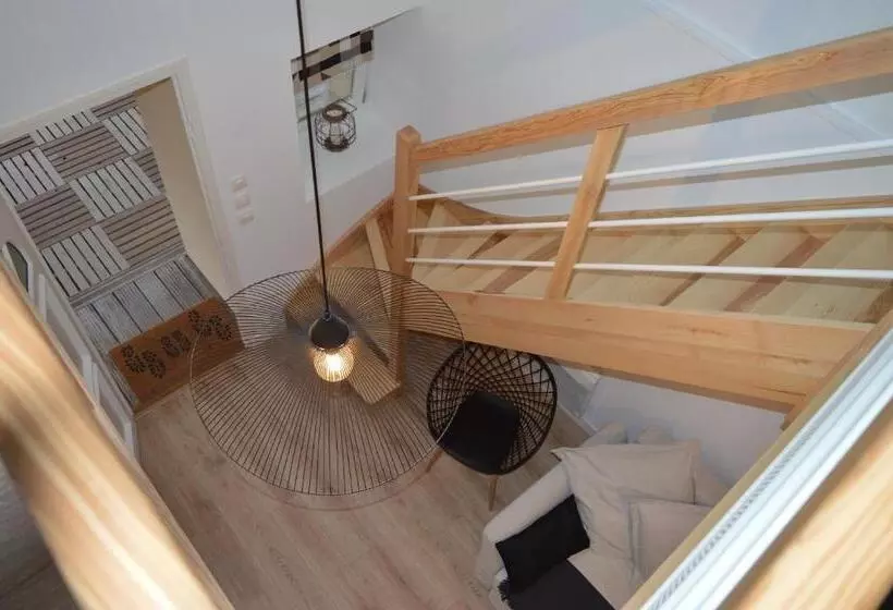 ベッドアンドブレックファースト Gîte De La Cour