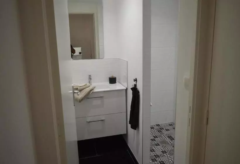 ベッドアンドブレックファースト Gîte De La Cour