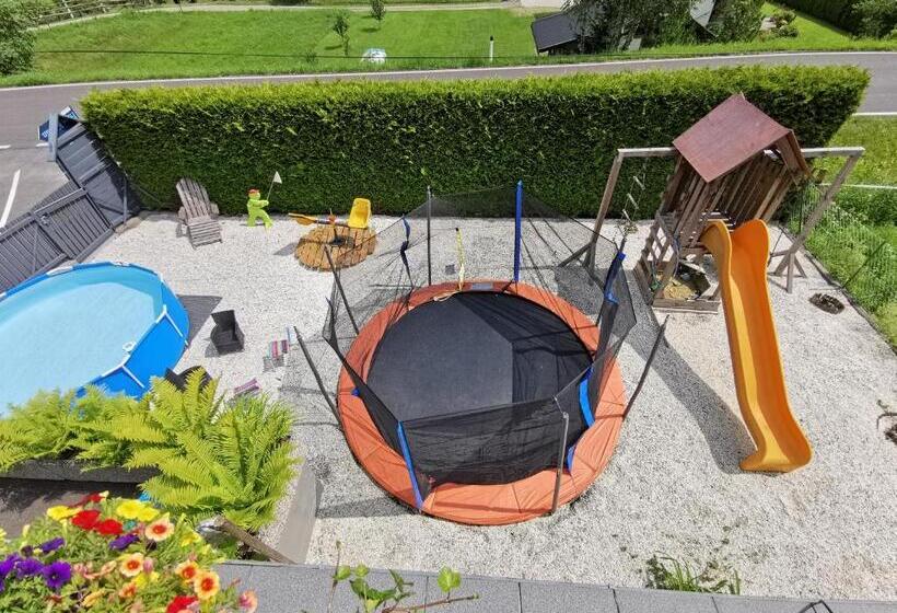 ベッドアンドブレックファースト Haus Kathan