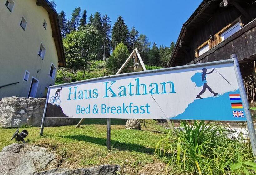 צימר Haus Kathan