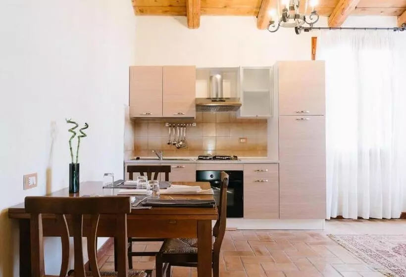 Aamiaismajoitus (B&B) Il Castellaro