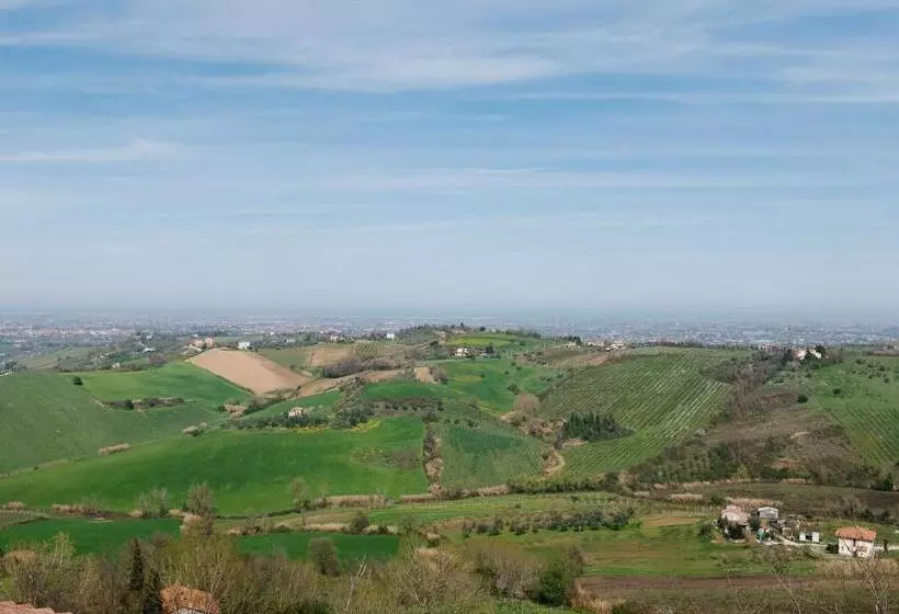 Aamiaismajoitus (B&B) Il Castellaro