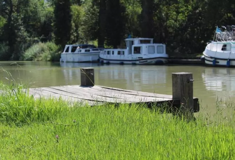 Aamiaismajoitus (B&B) La Bastide De Negra