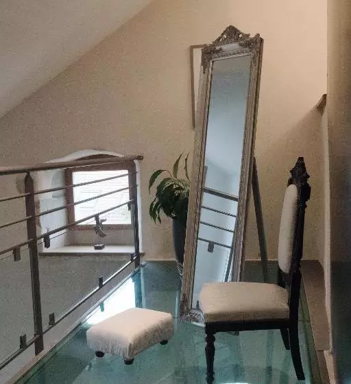Aamiaismajoitus (B&B) Le Manoir