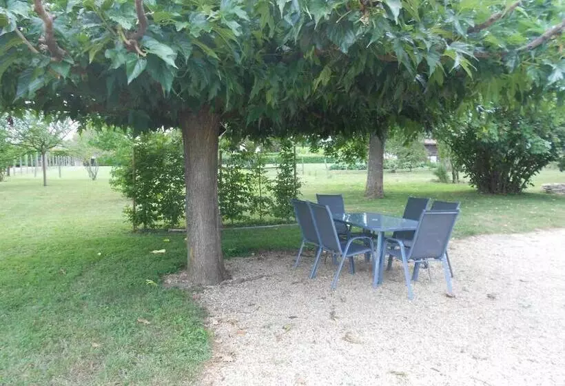 Aamiaismajoitus (B&B) Litdevin