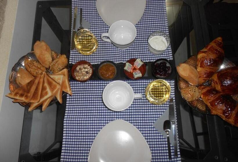 تختخواب و صبحانه Litdevin