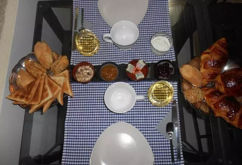 Aamiaismajoitus (B&B) Litdevin