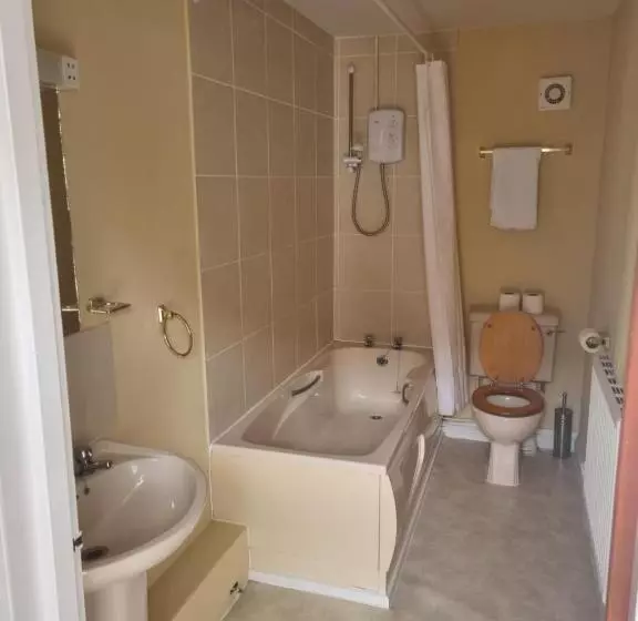 ベッドアンドブレックファースト Royal Oak